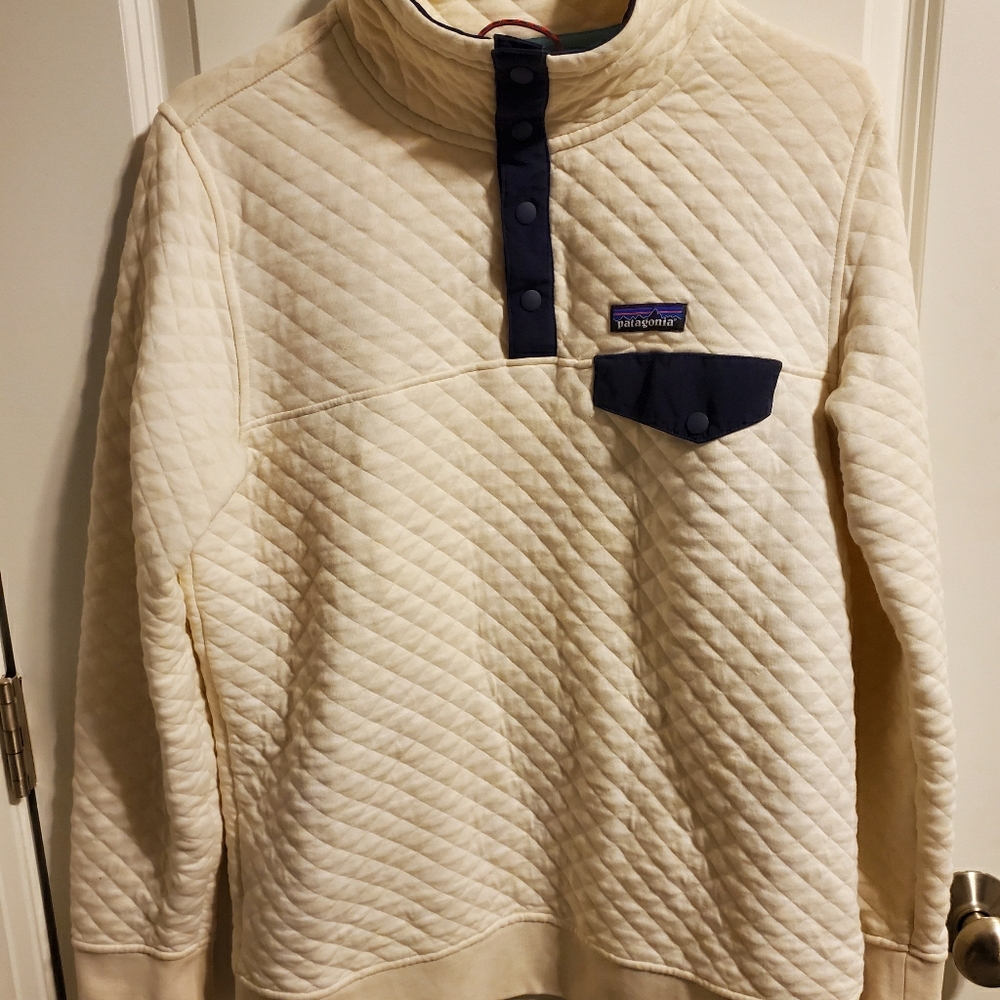 Patagonia pull over